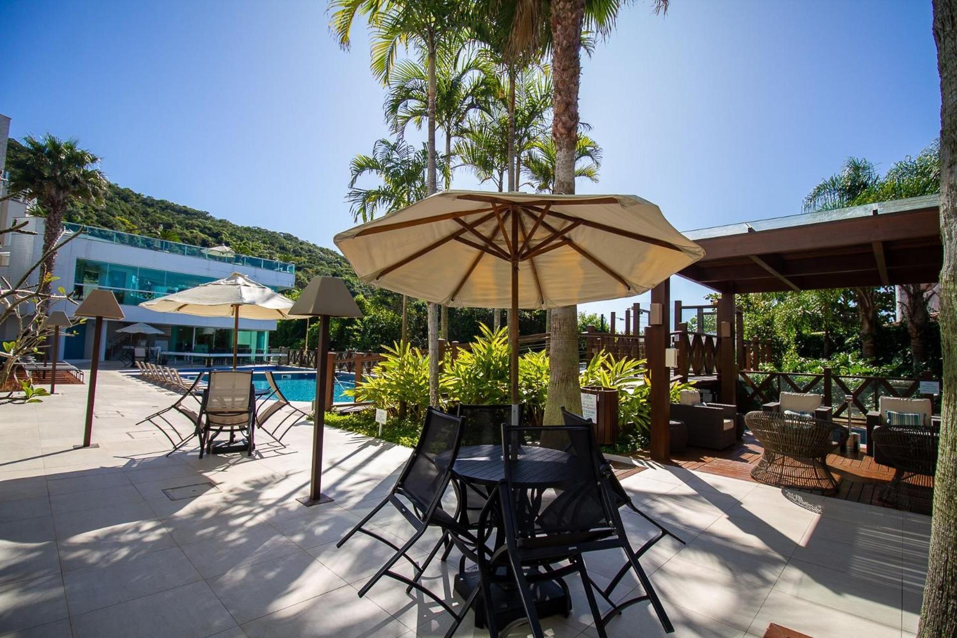 Varandas Do Atlantico: Luxurious Beachfront Condo with Heated Pool Bombinhas Exterior photo